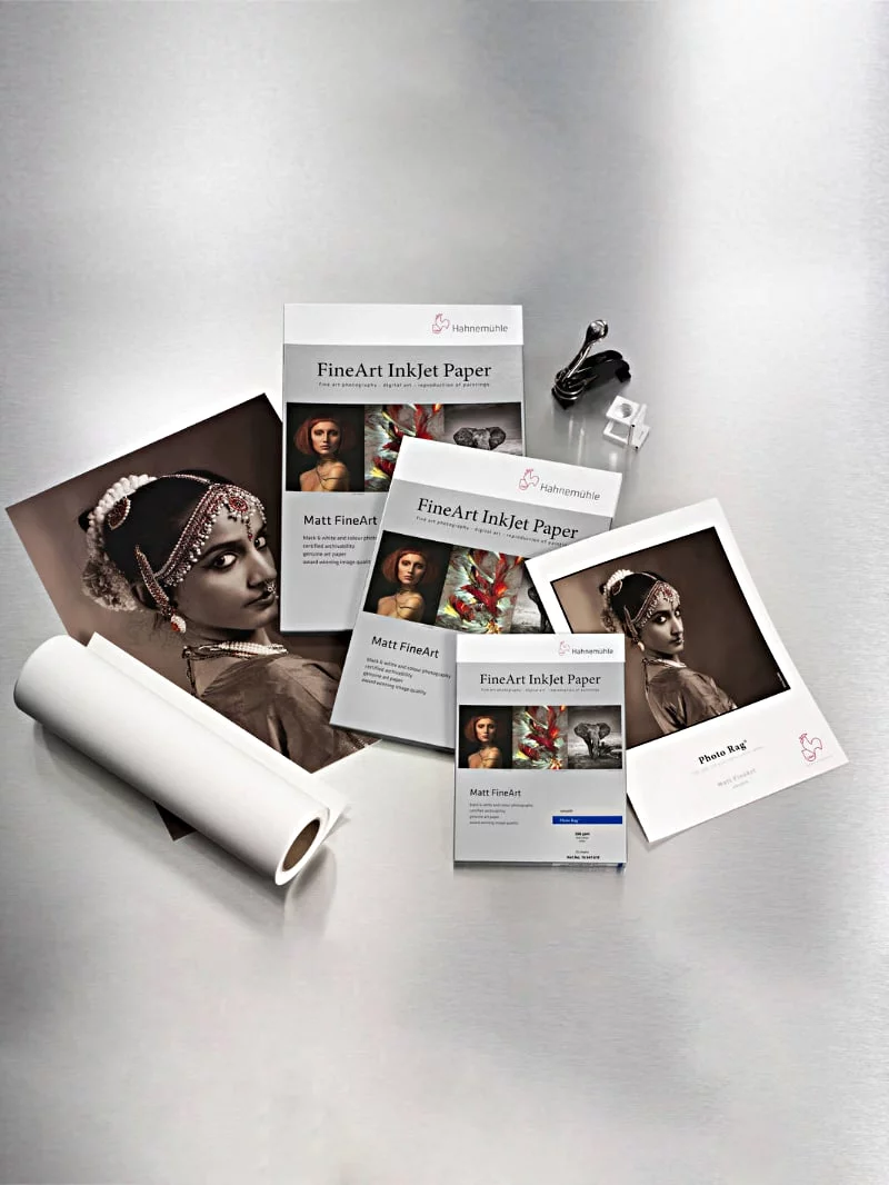 Le papier photo Hahnemuhle Photo Rag 188 pour impressions fine art, dans son emballage.